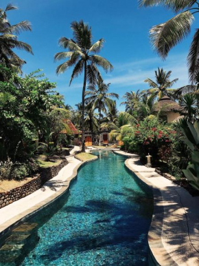 Отель Puri Dajuma Villas  Pulukan